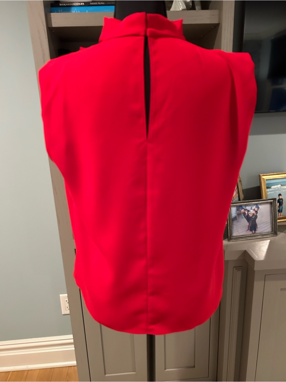 Amanda Uprichard Sleeveless Mock Neck Red Women's Top - Picture 7 of 7